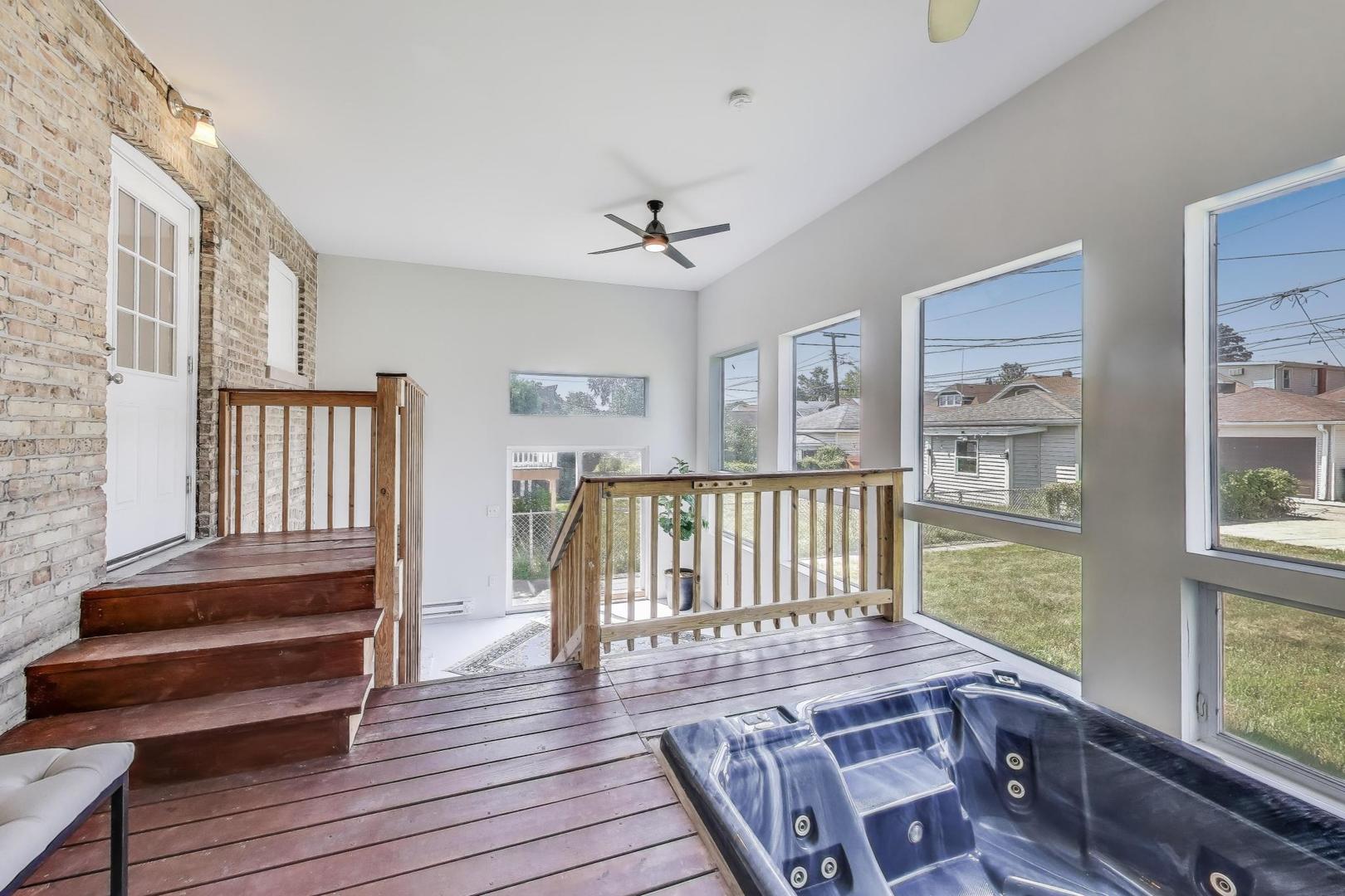 1622 Kenilworth Avenue, Berwyn, IL 60402