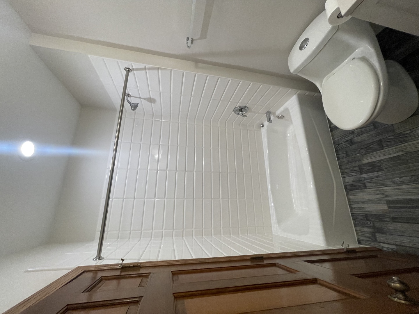 1732 Sheridan Road #2F, North Chicago, IL 60064