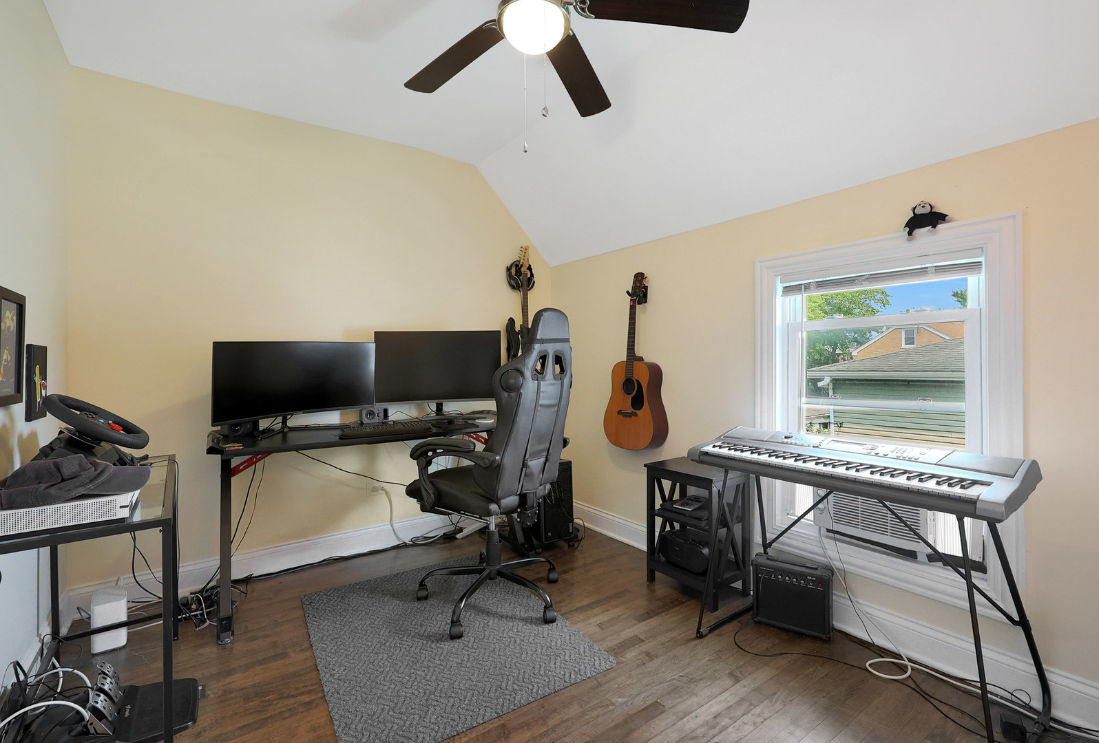 1406 N 17th Avenue, Melrose Park, IL 60160