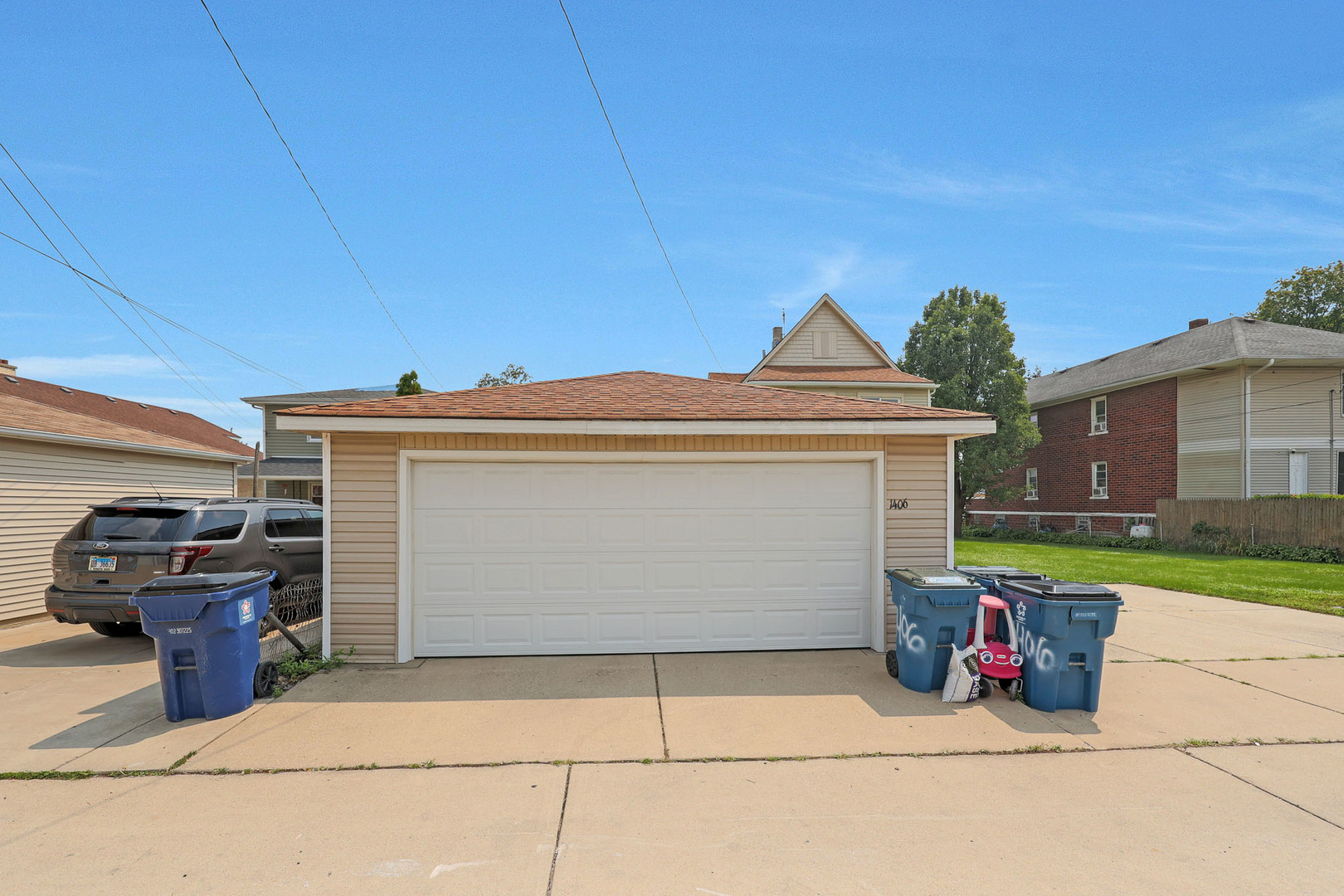 1406 N 17th Avenue, Melrose Park, IL 60160