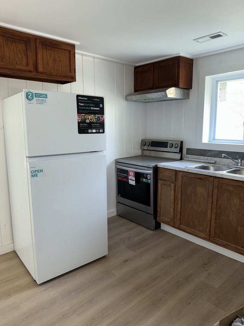 14300 Honore Avenue #1, Dixmoor, IL 60426