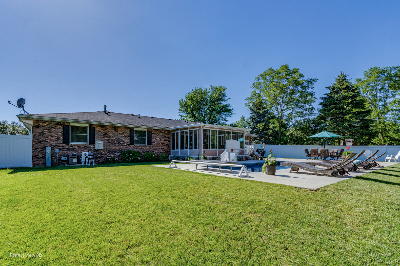 612 Center Street, Mazon, IL 60444