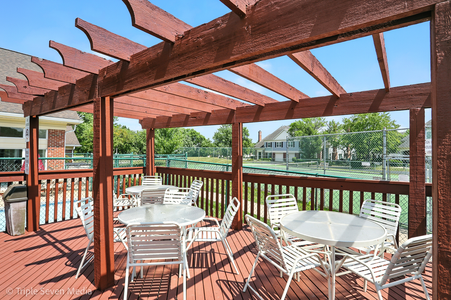 1956 N Silver Lake Road, Arlington Heights, IL 60004