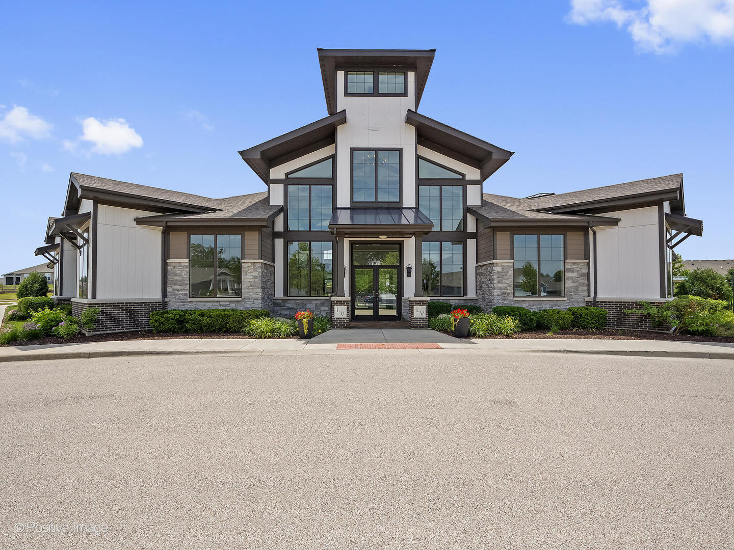 238 Sussex Lane, North Aurora, IL 60542