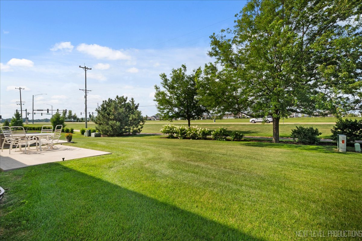 1012 Sears Circle, Elburn, IL 60119