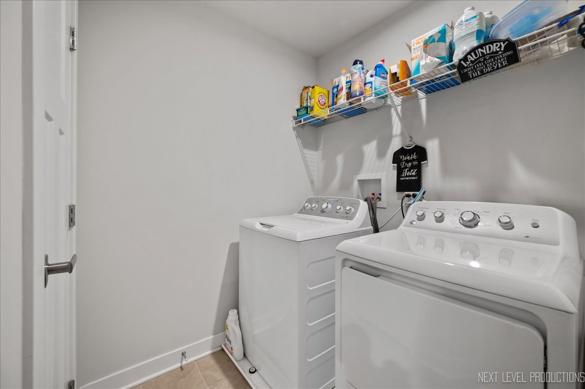 1012 Sears Circle, Elburn, IL 60119