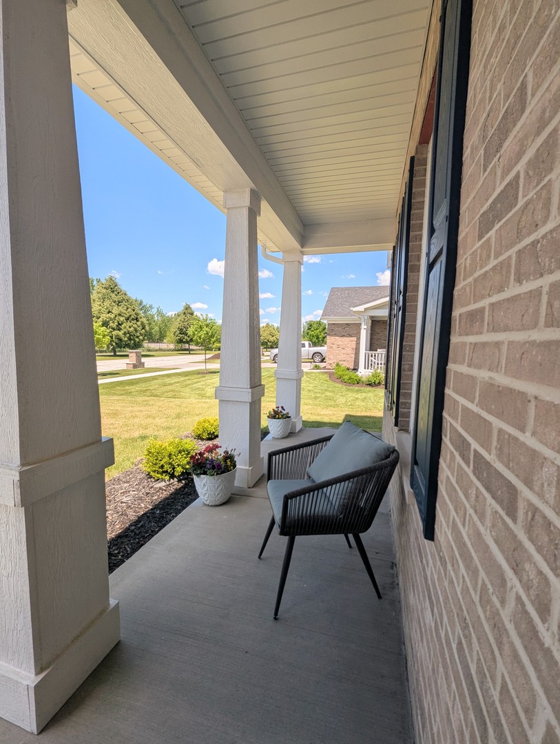 25405 W Rock Drive, Plainfield, IL 60586