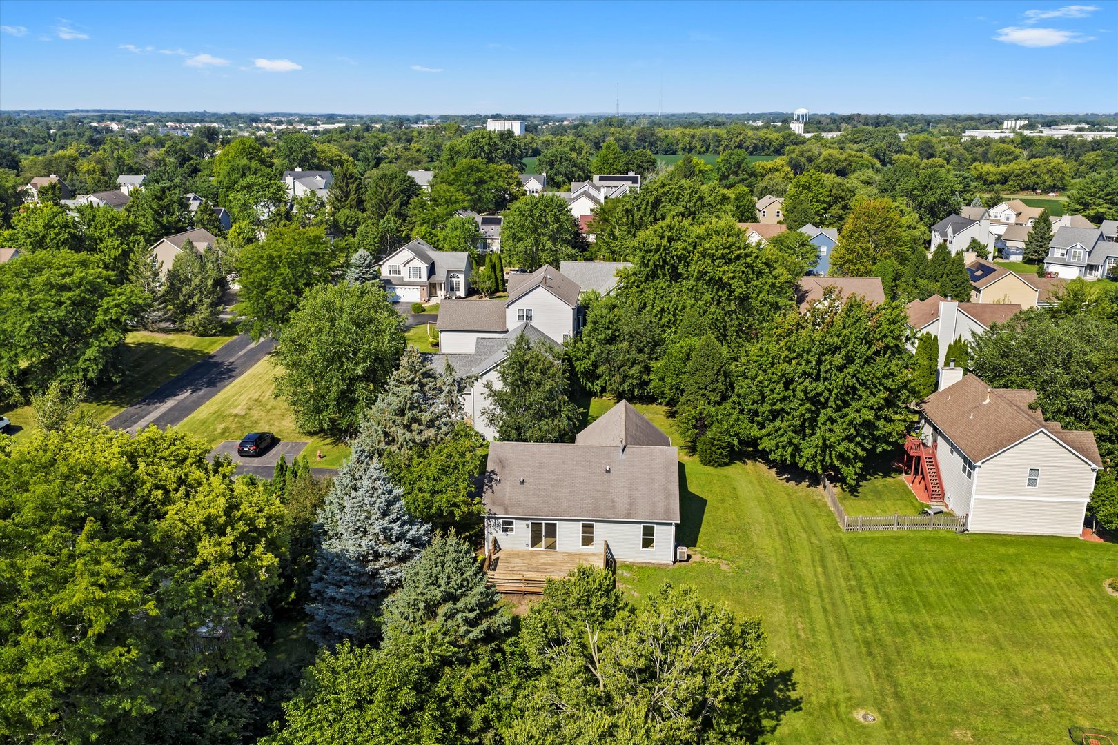 2108 Aspen Drive, Woodstock, IL 60098