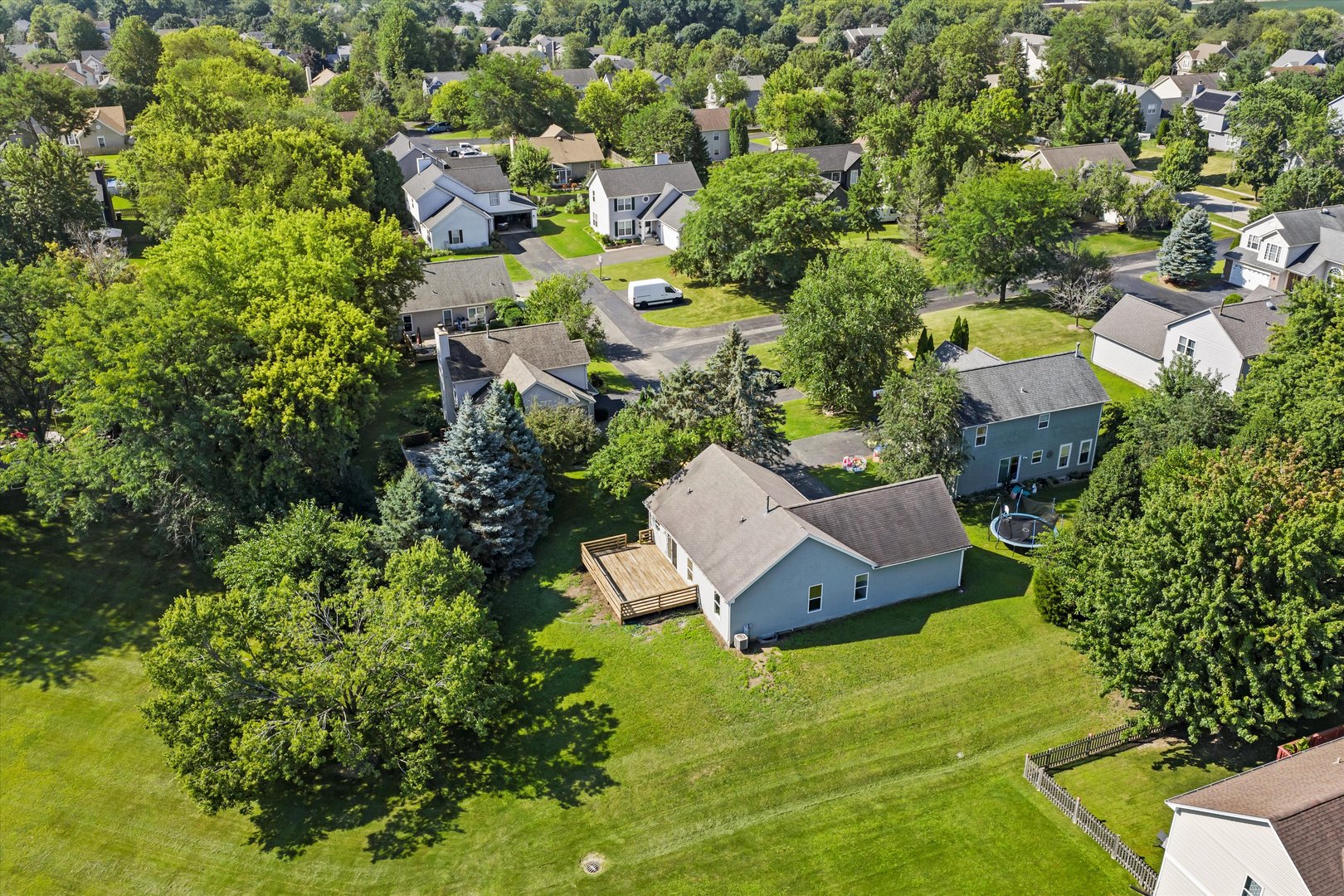 2108 Aspen Drive, Woodstock, IL 60098