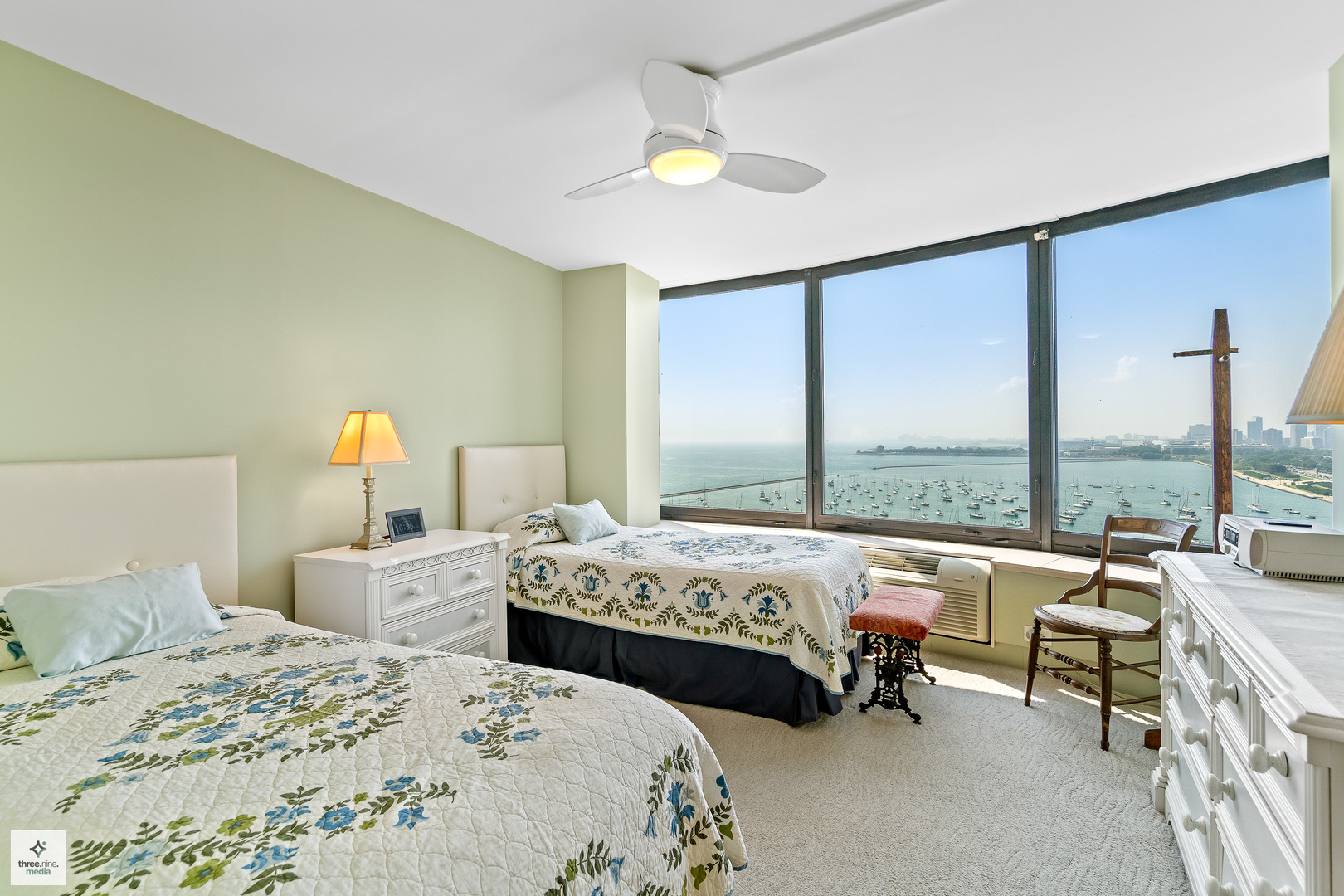 155 N Harbor Drive #1509, Chicago, IL 60601