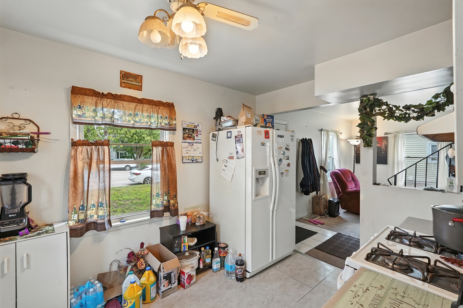 9040 W Delaware Parkway, Munster, IN 46321