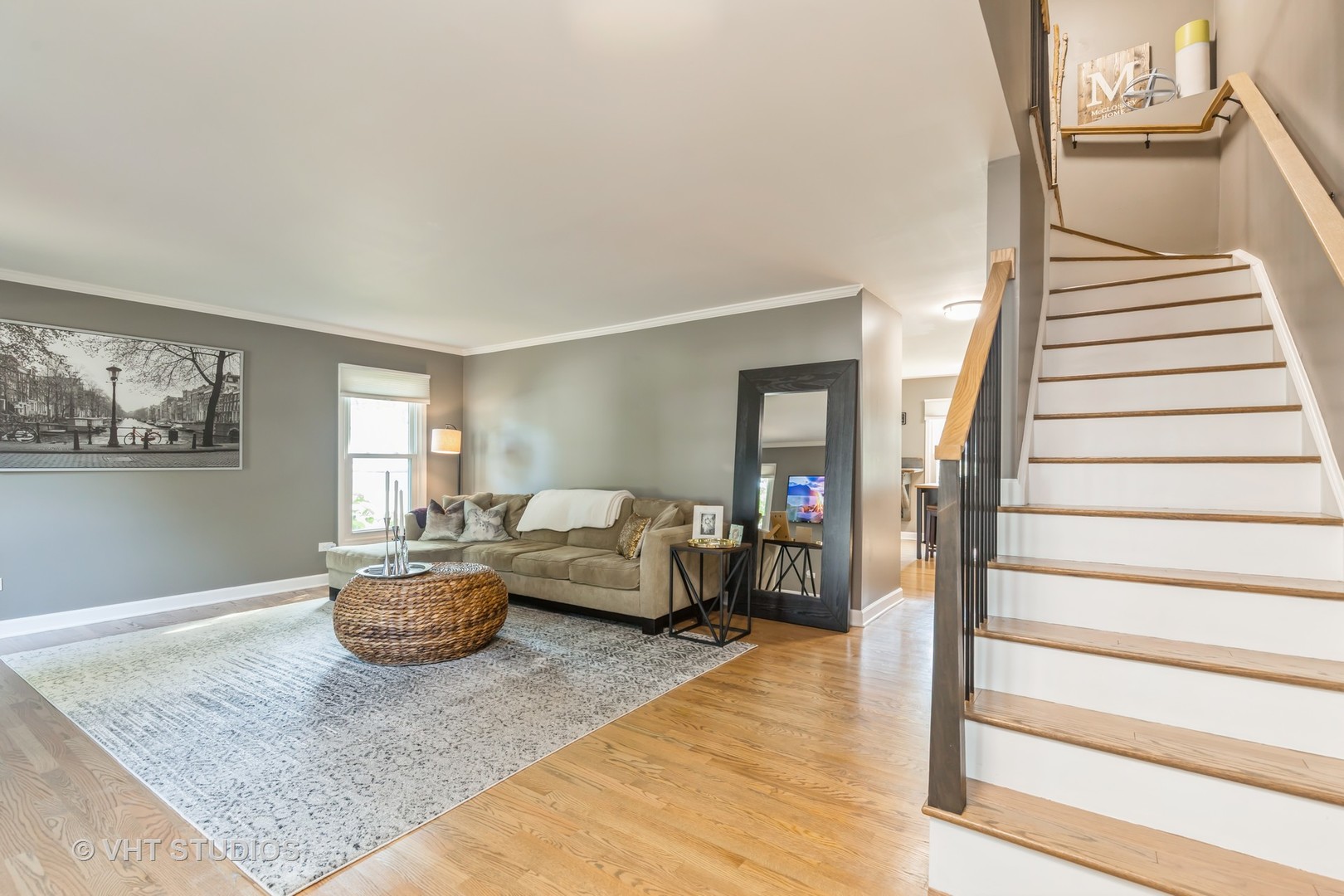 317 Old Hunt Road, Fox River Grove, IL 60021