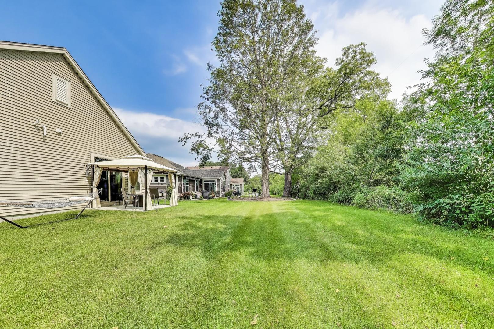 1101 Black Cherry Drive, Crystal Lake, IL 60012