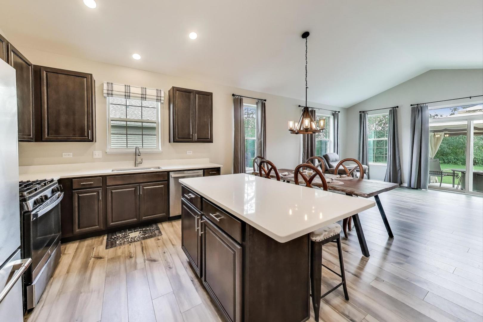 1101 Black Cherry Drive, Crystal Lake, IL 60012