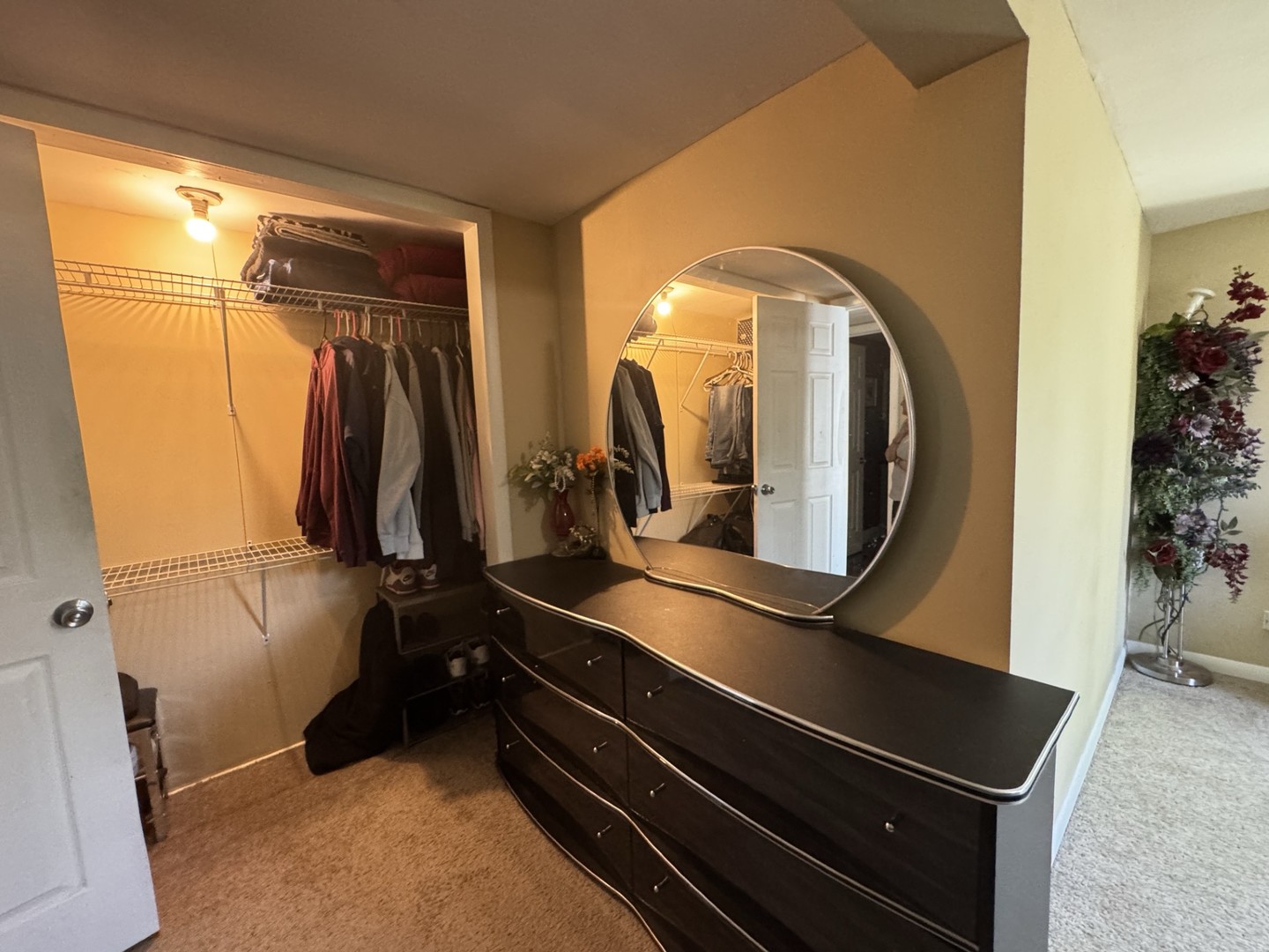 4329 Scott Street, Schiller Park, IL 60176