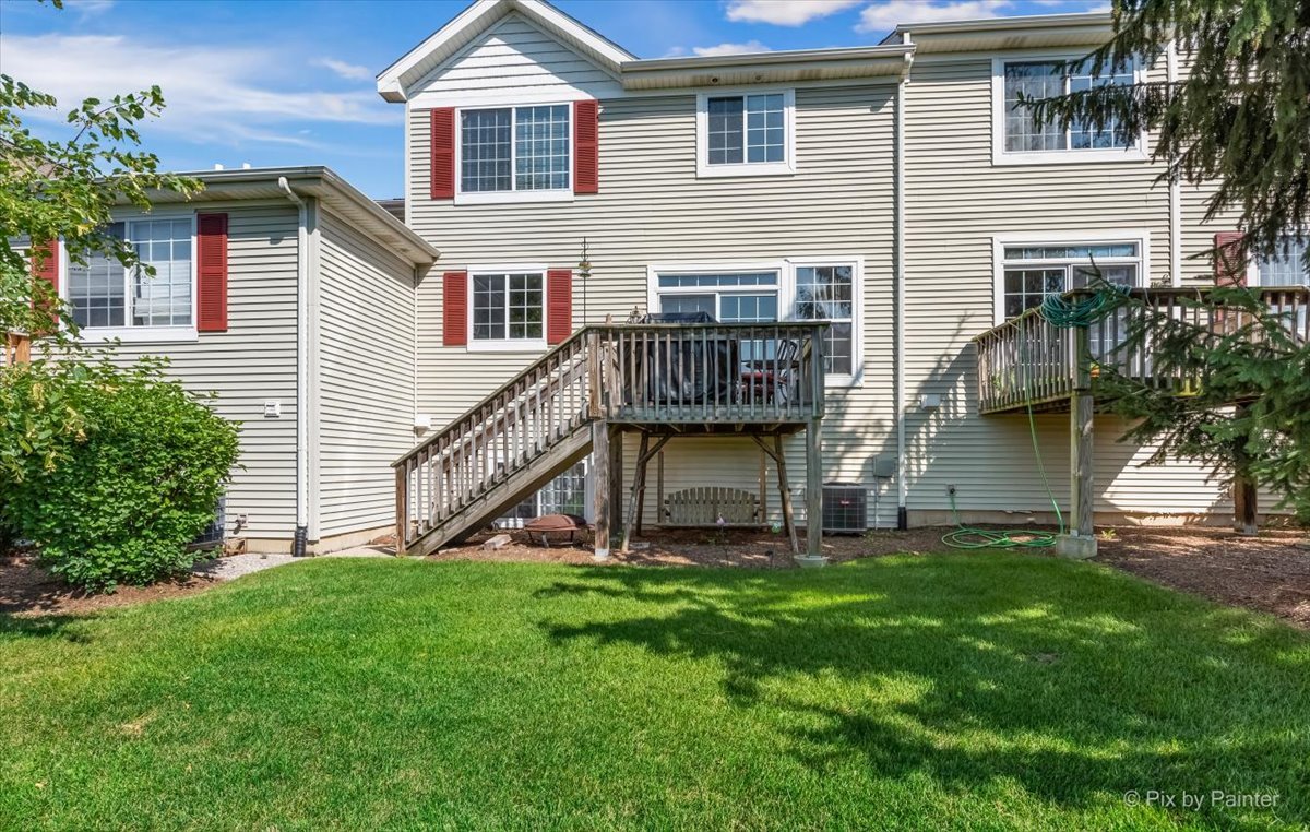 265 Birch Lane, St. Charles, IL 60175