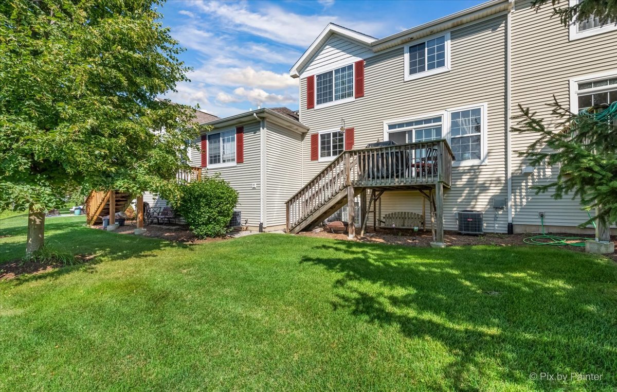 265 Birch Lane, St. Charles, IL 60175