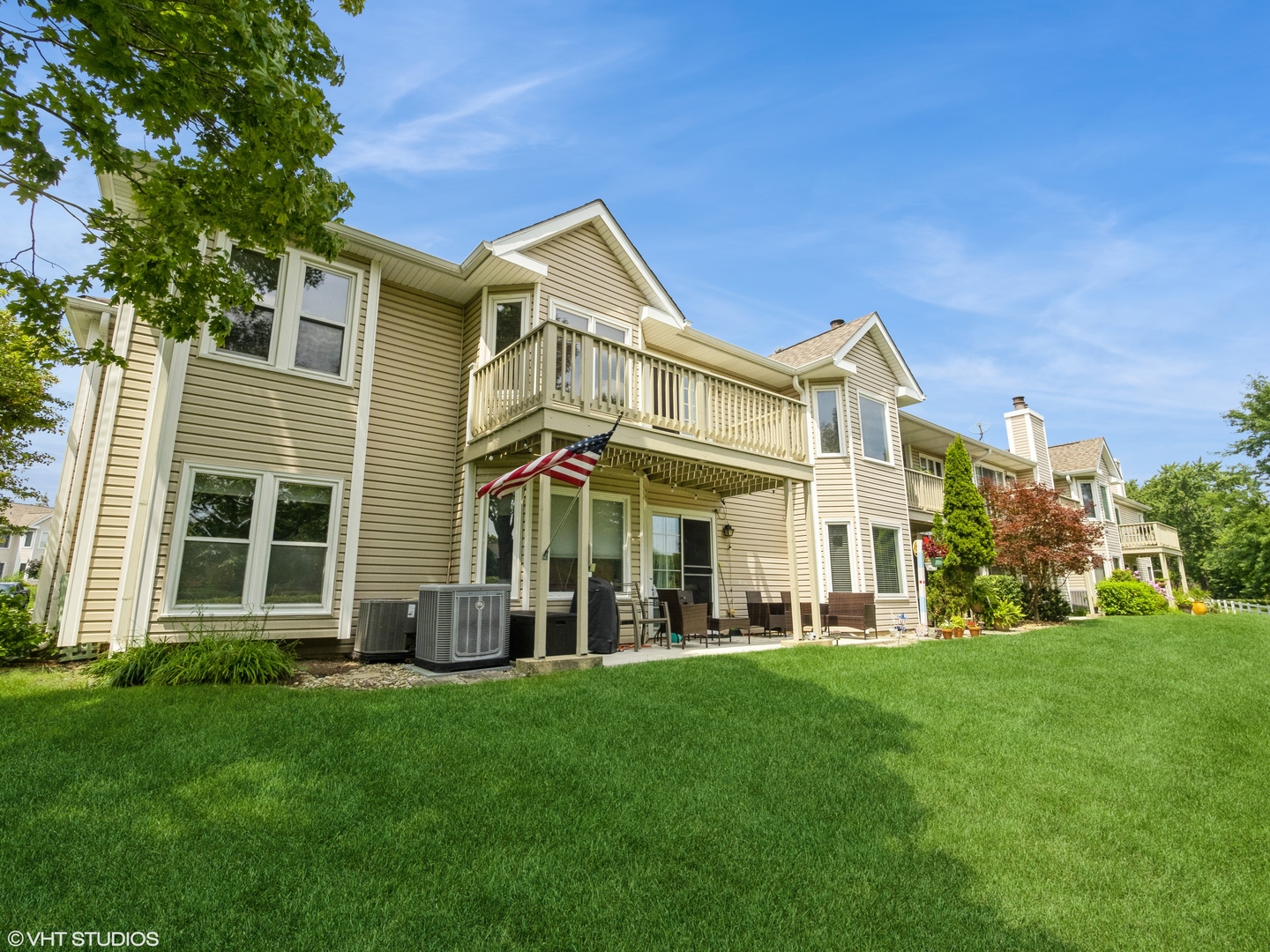 1810 Fox Run Drive #C, Elk Grove Village, IL 60007