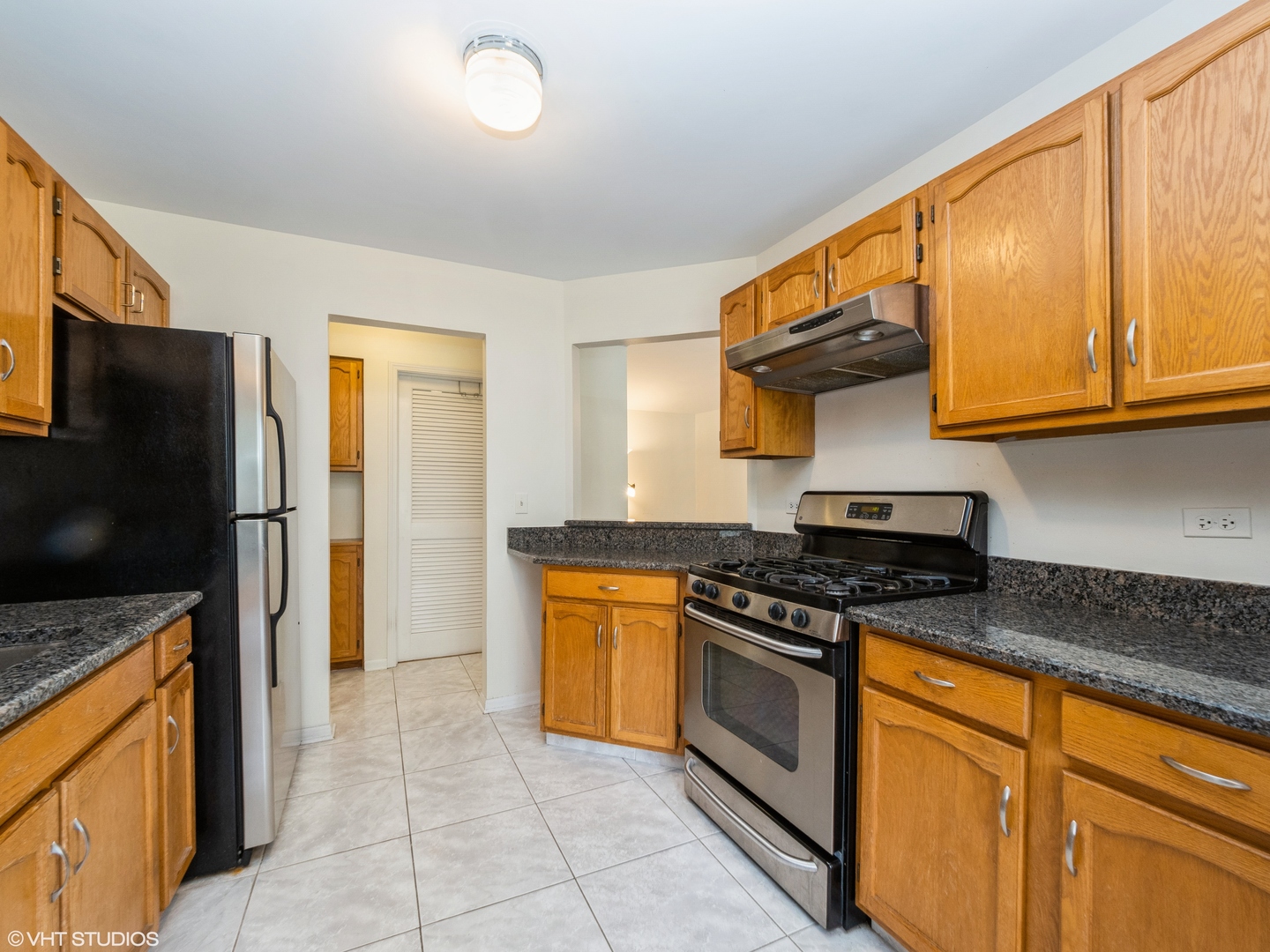 1810 Fox Run Drive #C, Elk Grove Village, IL 60007