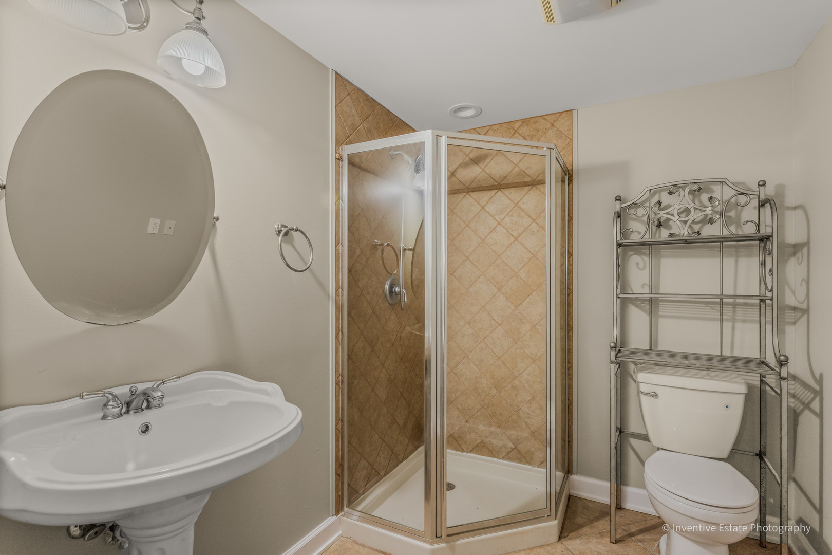 710 Alexandria Drive, Naperville, IL 60565