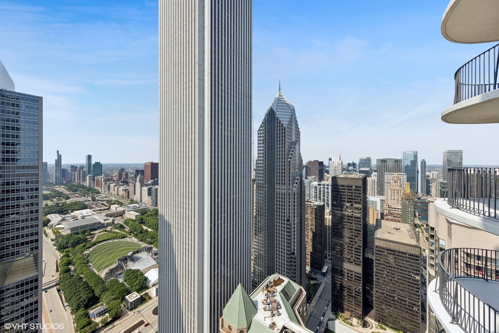 225 N Columbus Drive #6001, Chicago, IL 60601