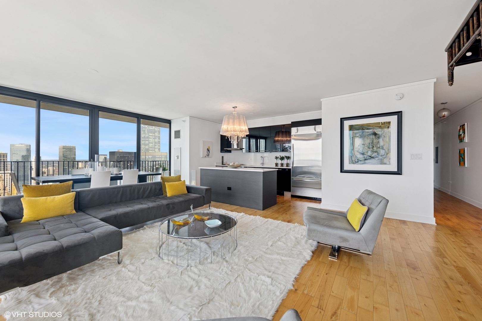 225 N Columbus Drive #6001, Chicago, IL 60601