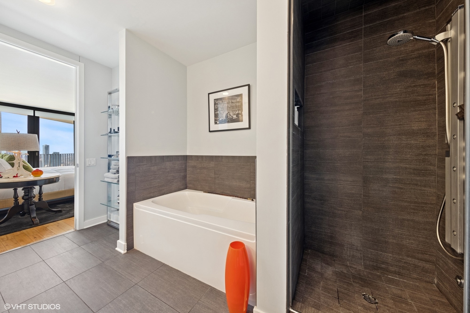 225 N Columbus Drive #6001, Chicago, IL 60601