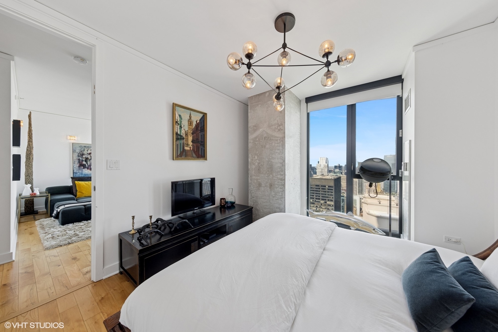 225 N Columbus Drive #6001, Chicago, IL 60601