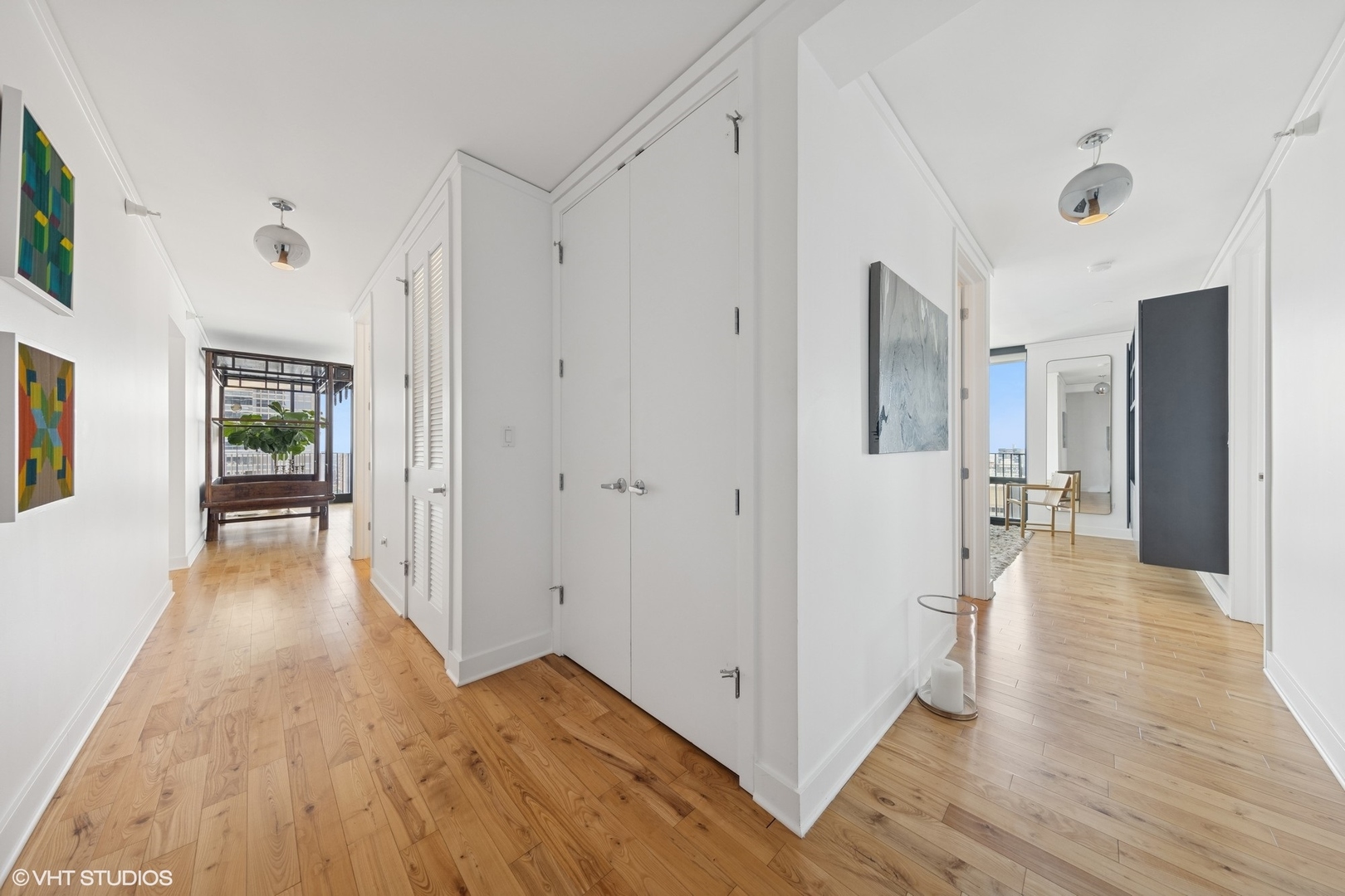 225 N Columbus Drive #6001, Chicago, IL 60601