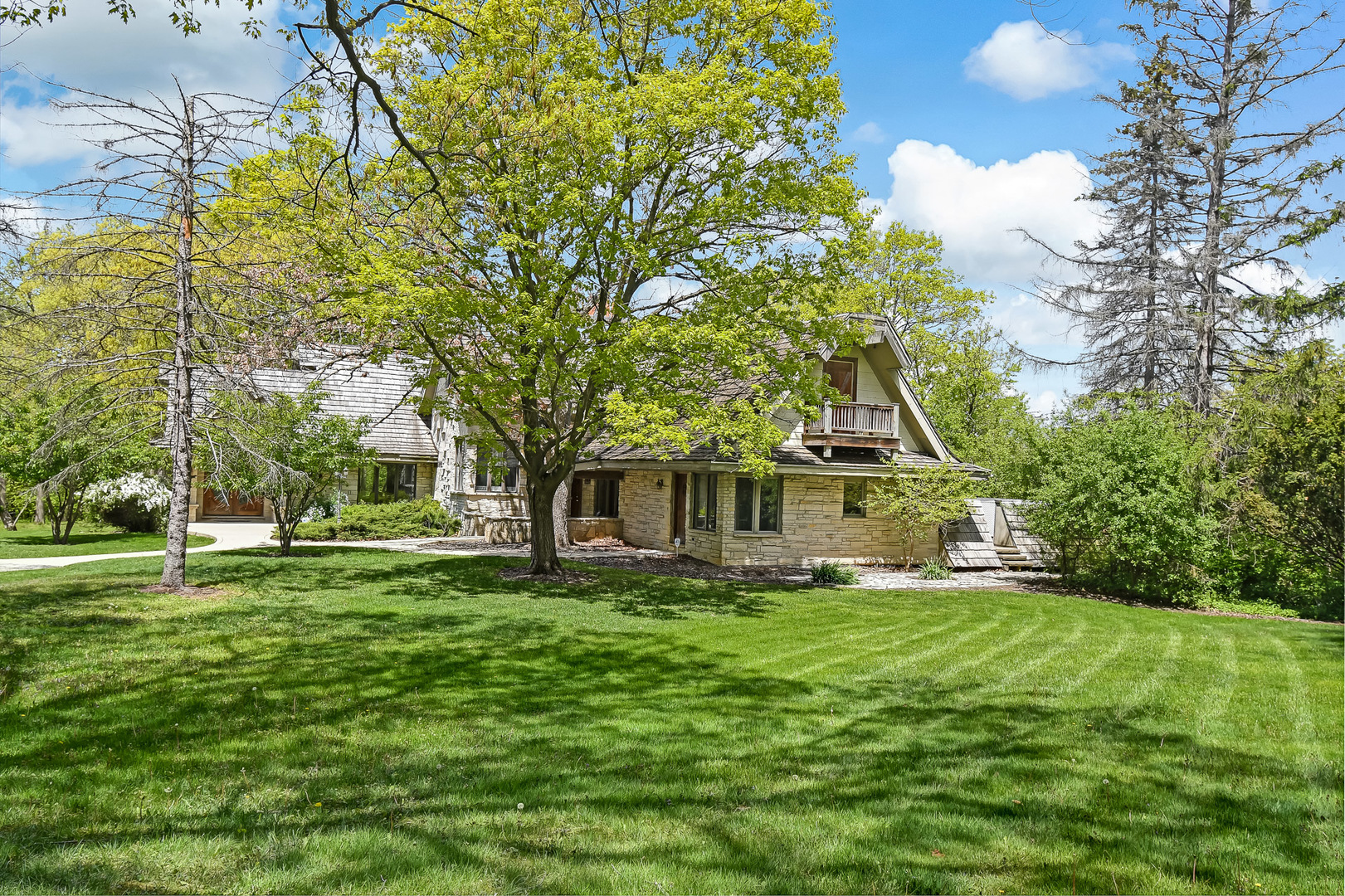 3500 Spring Road, Oak Brook, IL 60523