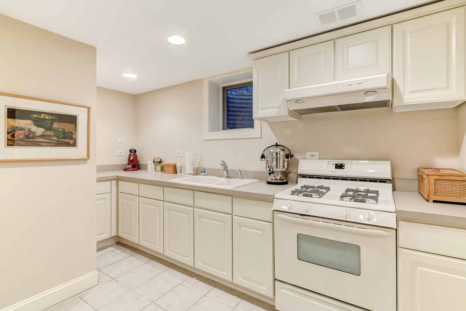 3500 Spring Road, Oak Brook, IL 60523
