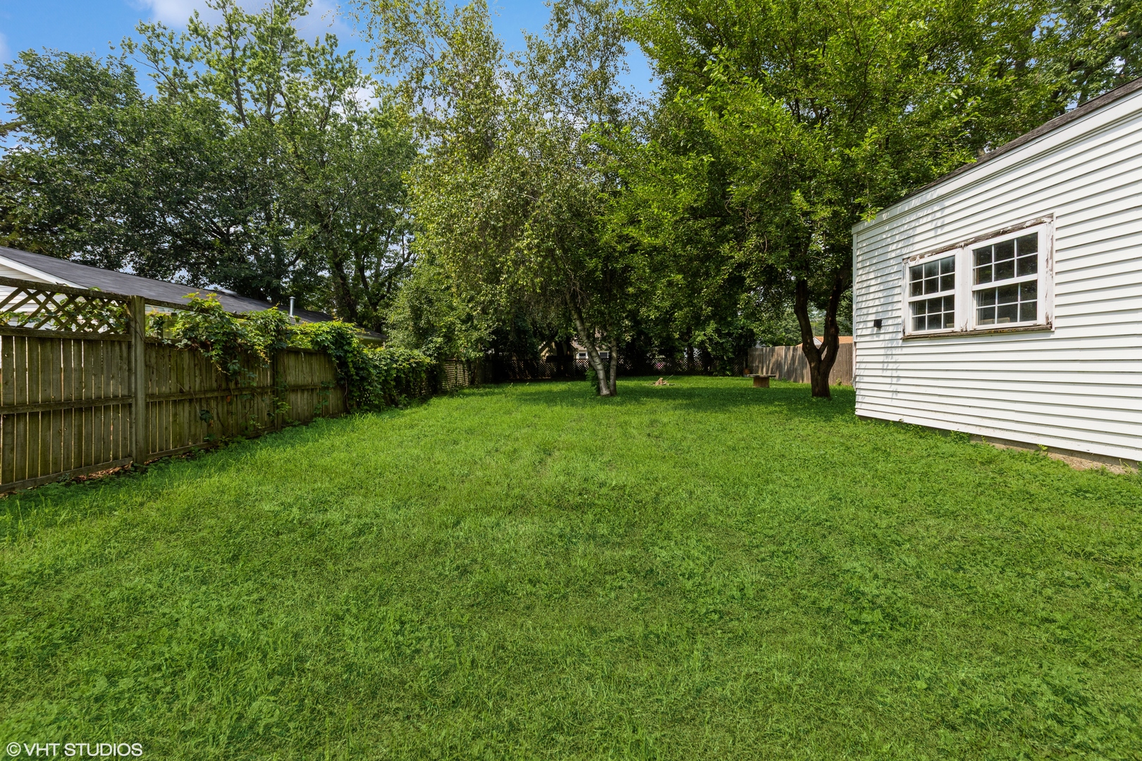 917 N 14th Street, DeKalb, IL 60115