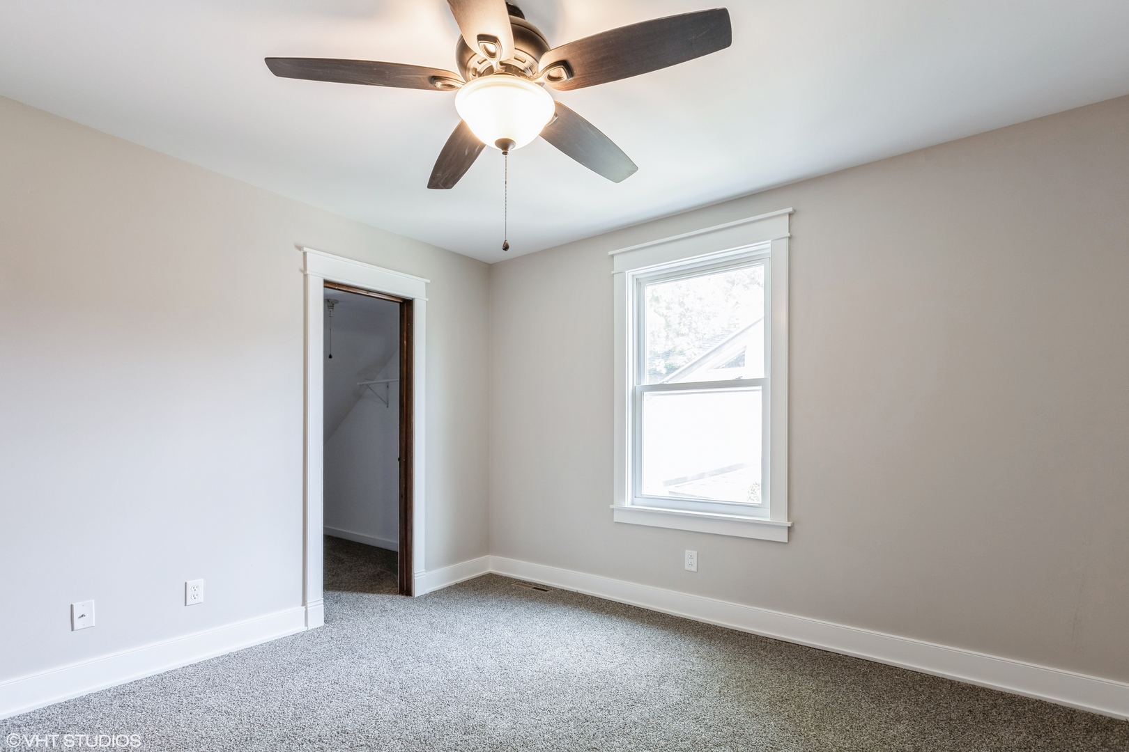 917 N 14th Street, DeKalb, IL 60115