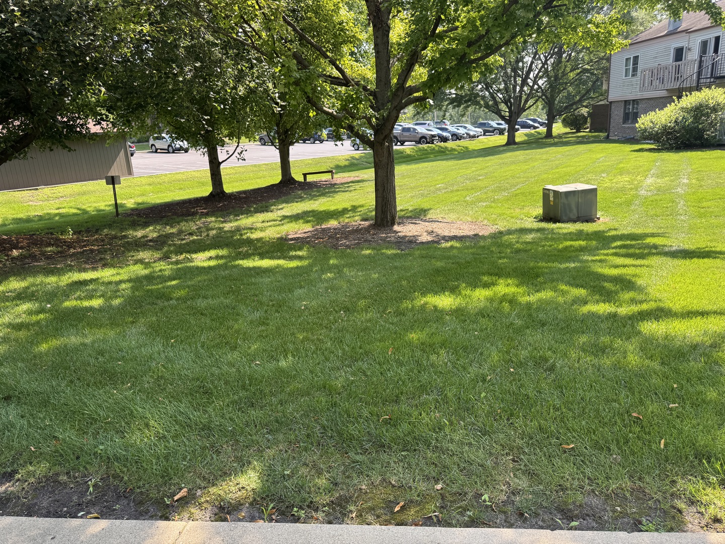 208 Millington Way #208, St. Charles, IL 60174