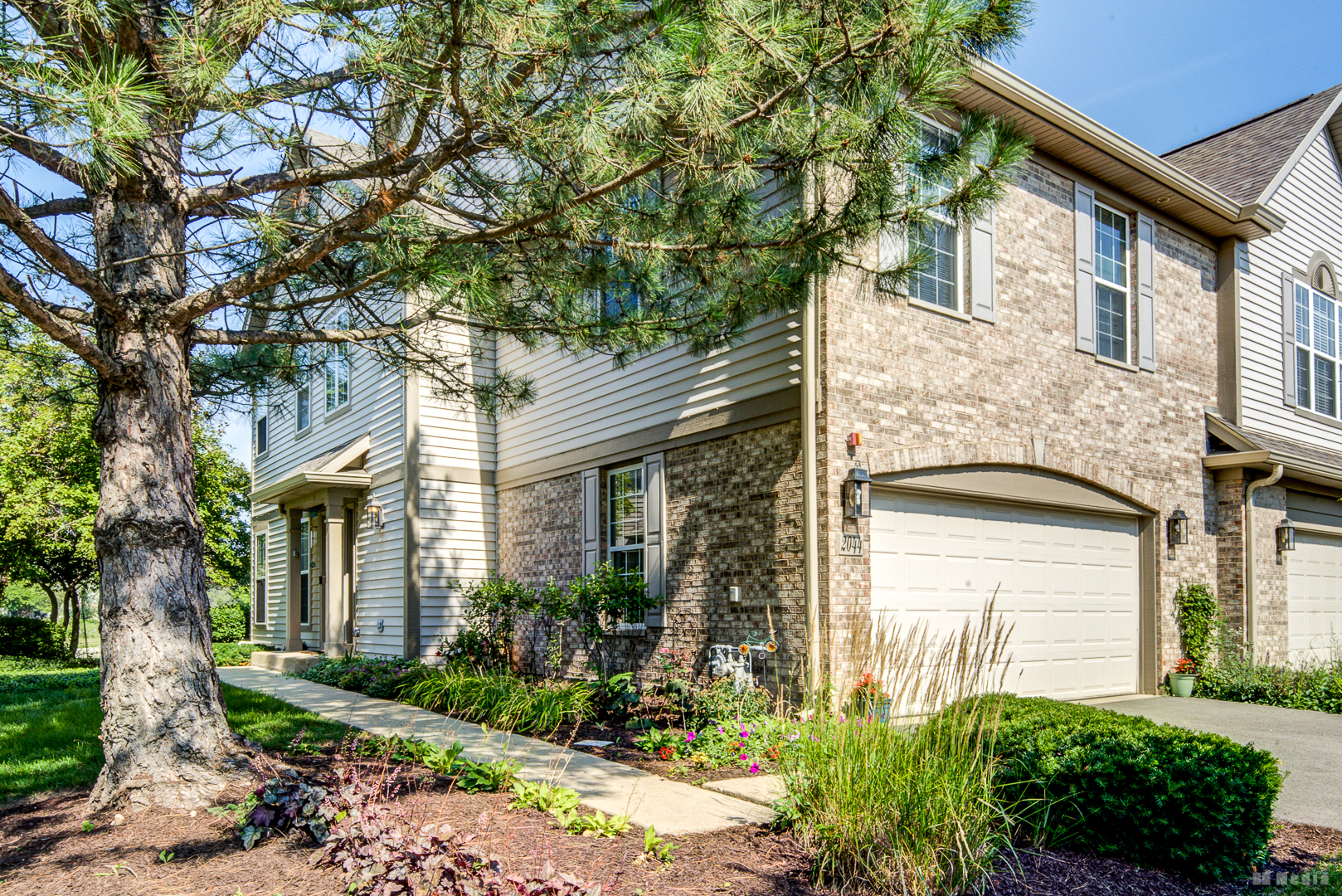 2044 Ivy Ridge Drive #0, Hoffman Estates, IL 60192