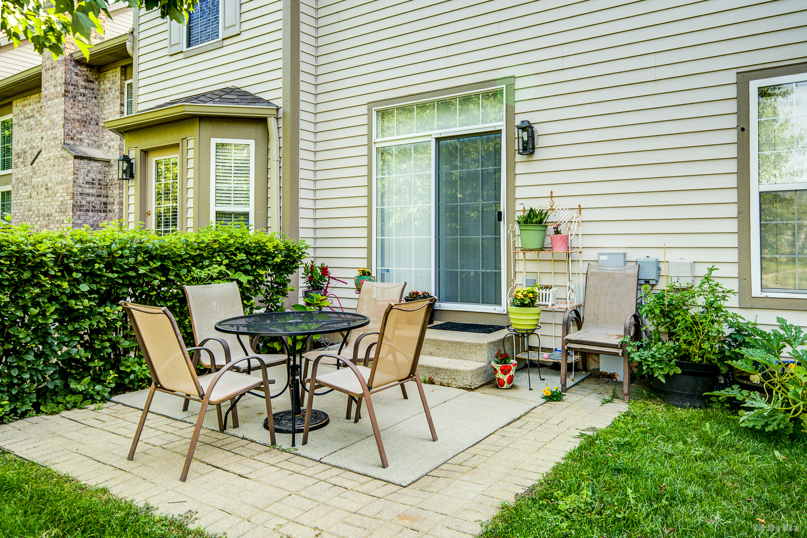2044 Ivy Ridge Drive #0, Hoffman Estates, IL 60192
