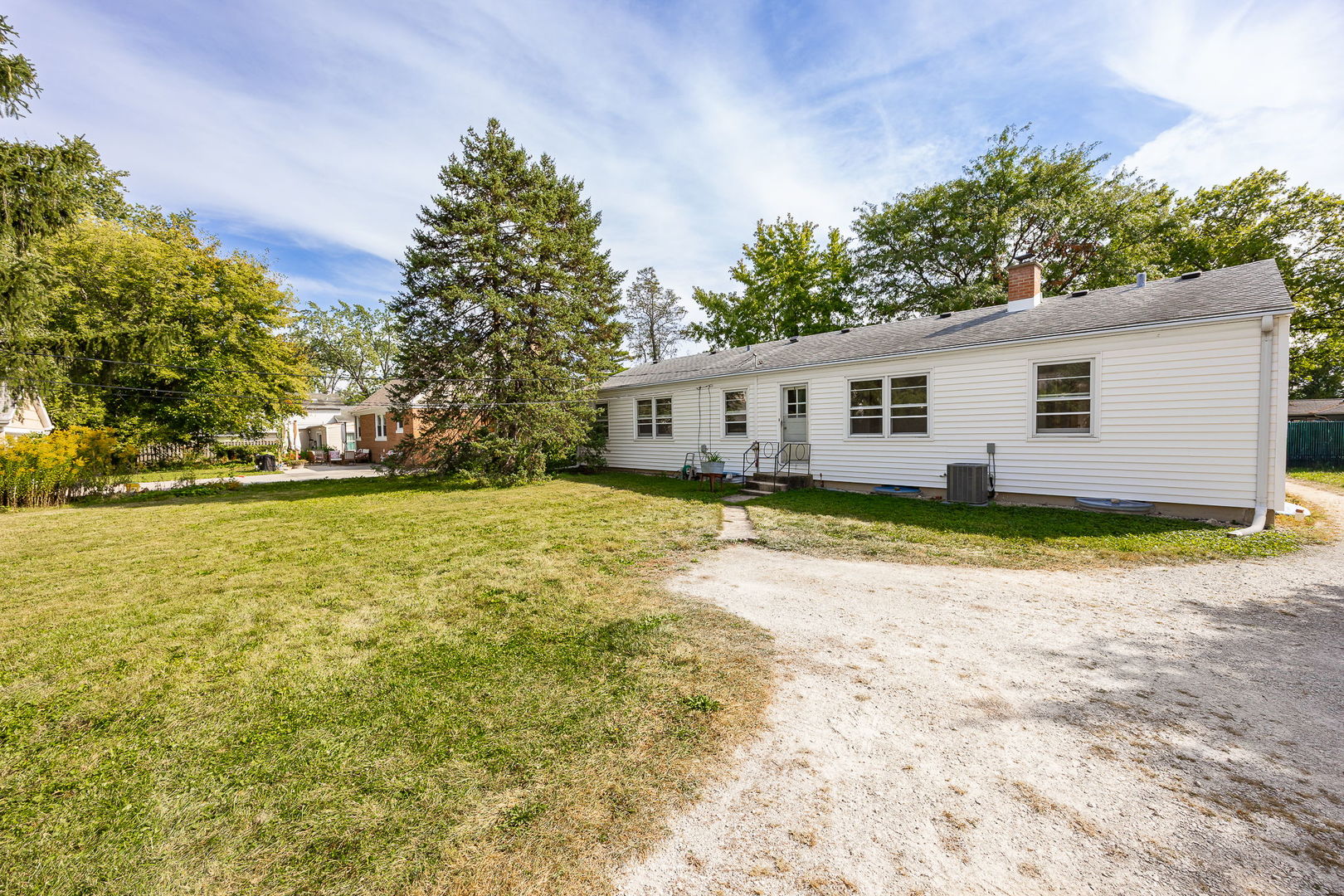 232 55th Street, Downers Grove, IL 60515