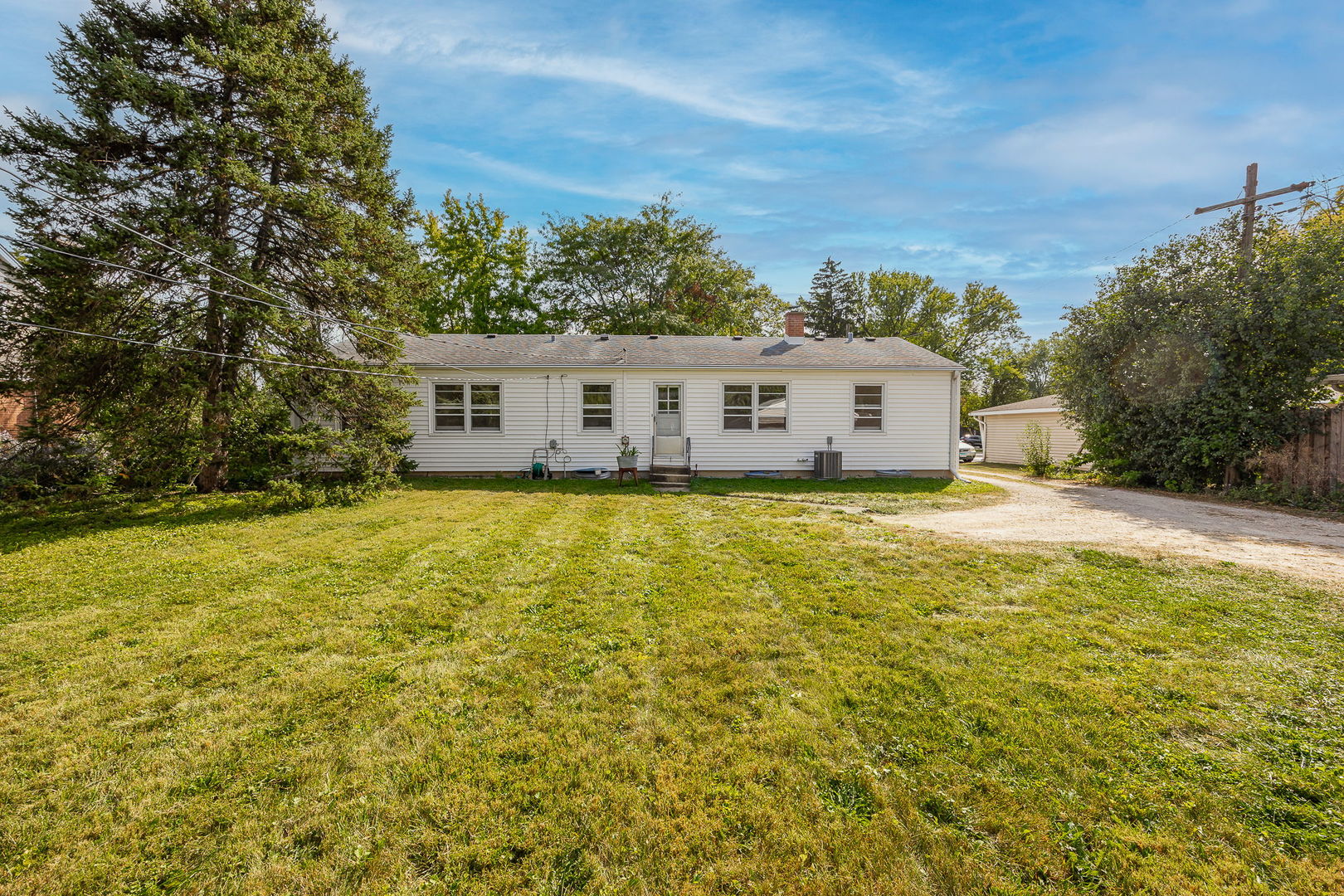 232 55th Street, Downers Grove, IL 60515