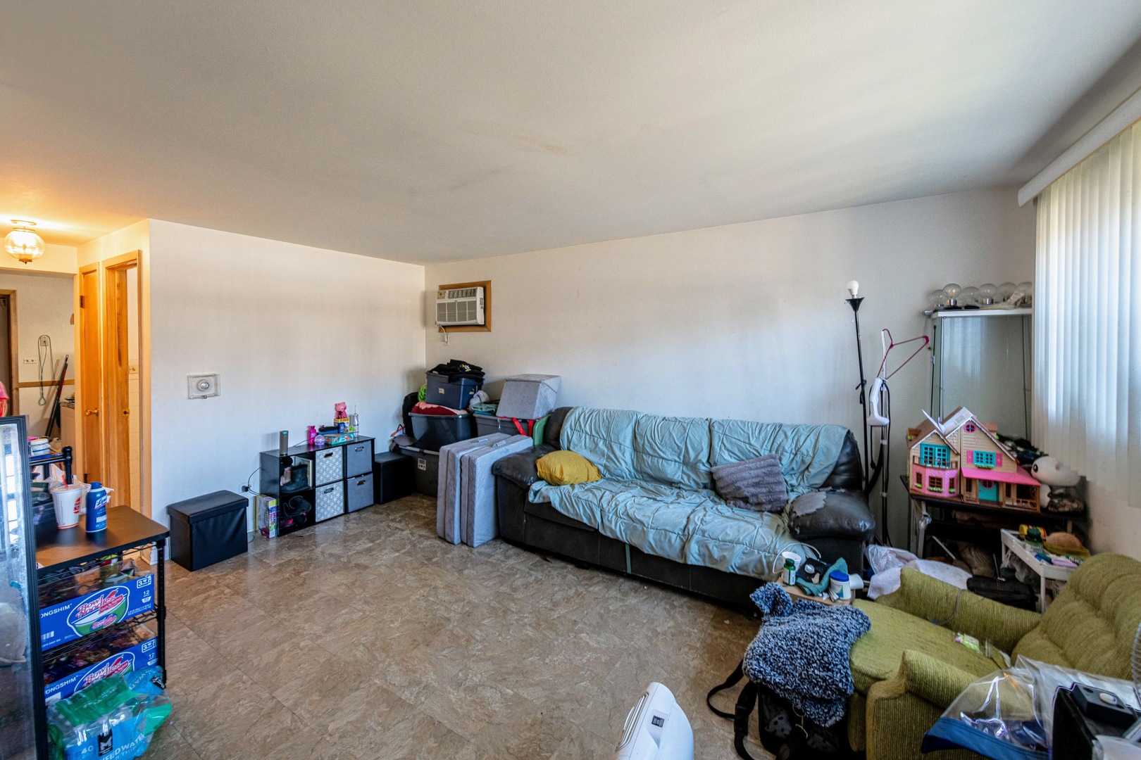 1933 N 18th Avenue, Melrose Park, IL 60160