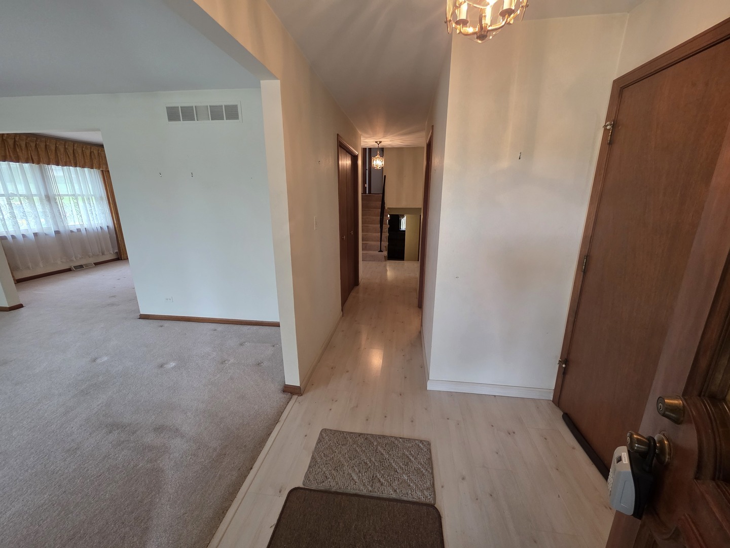 7725 Sawyer Road, Darien, IL 60561