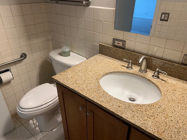 7234 W North Avenue #711, Elmwood Park, IL 60707