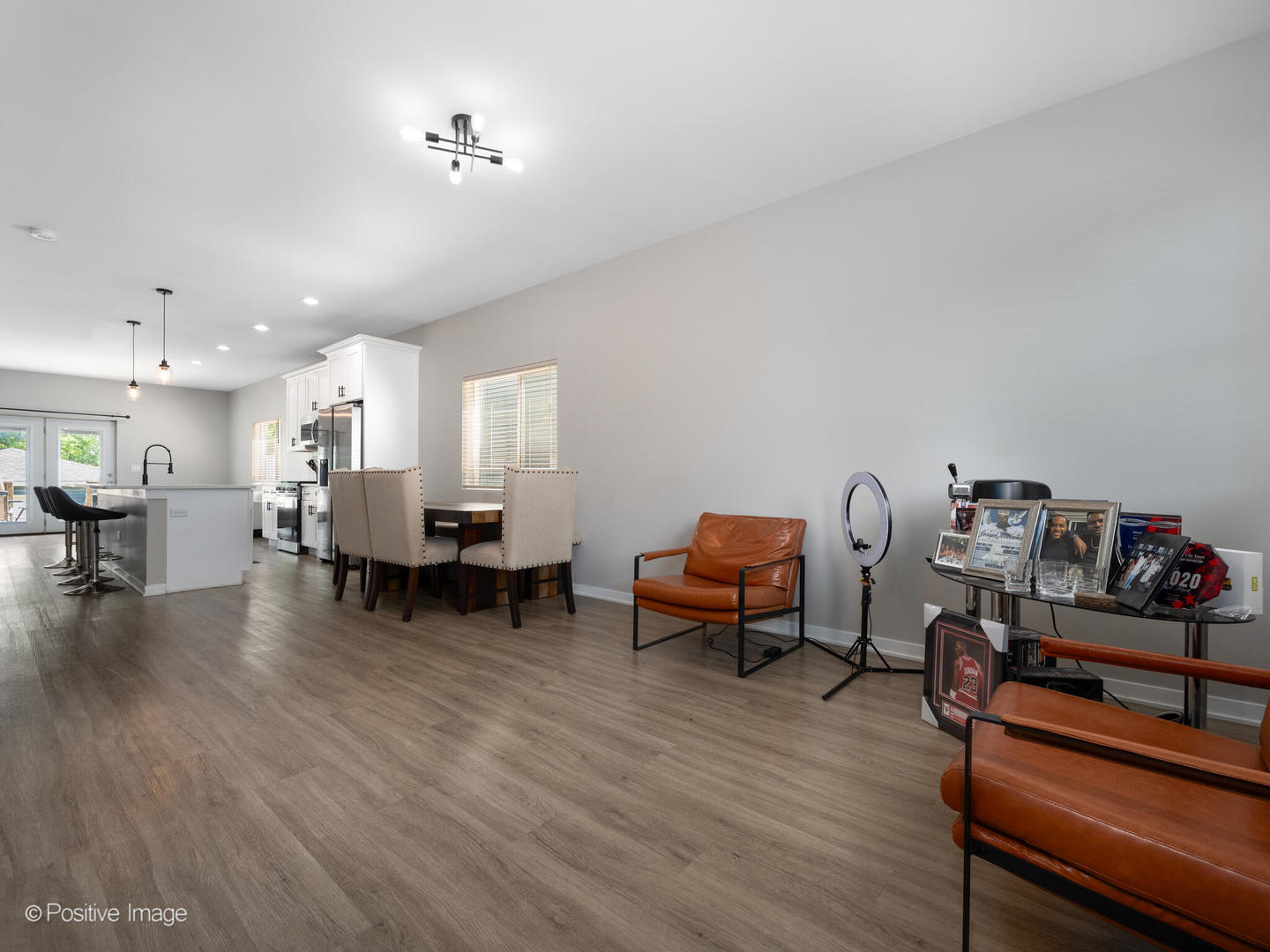 4243 S Princeton Avenue, Chicago, IL 60609