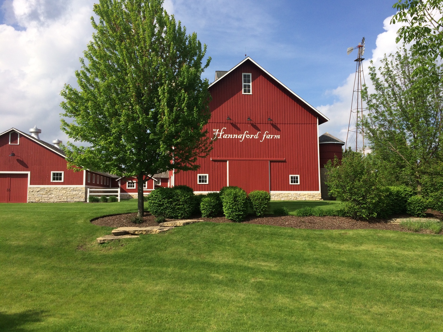 1044 Redbud Lane, Sugar Grove, IL 60554