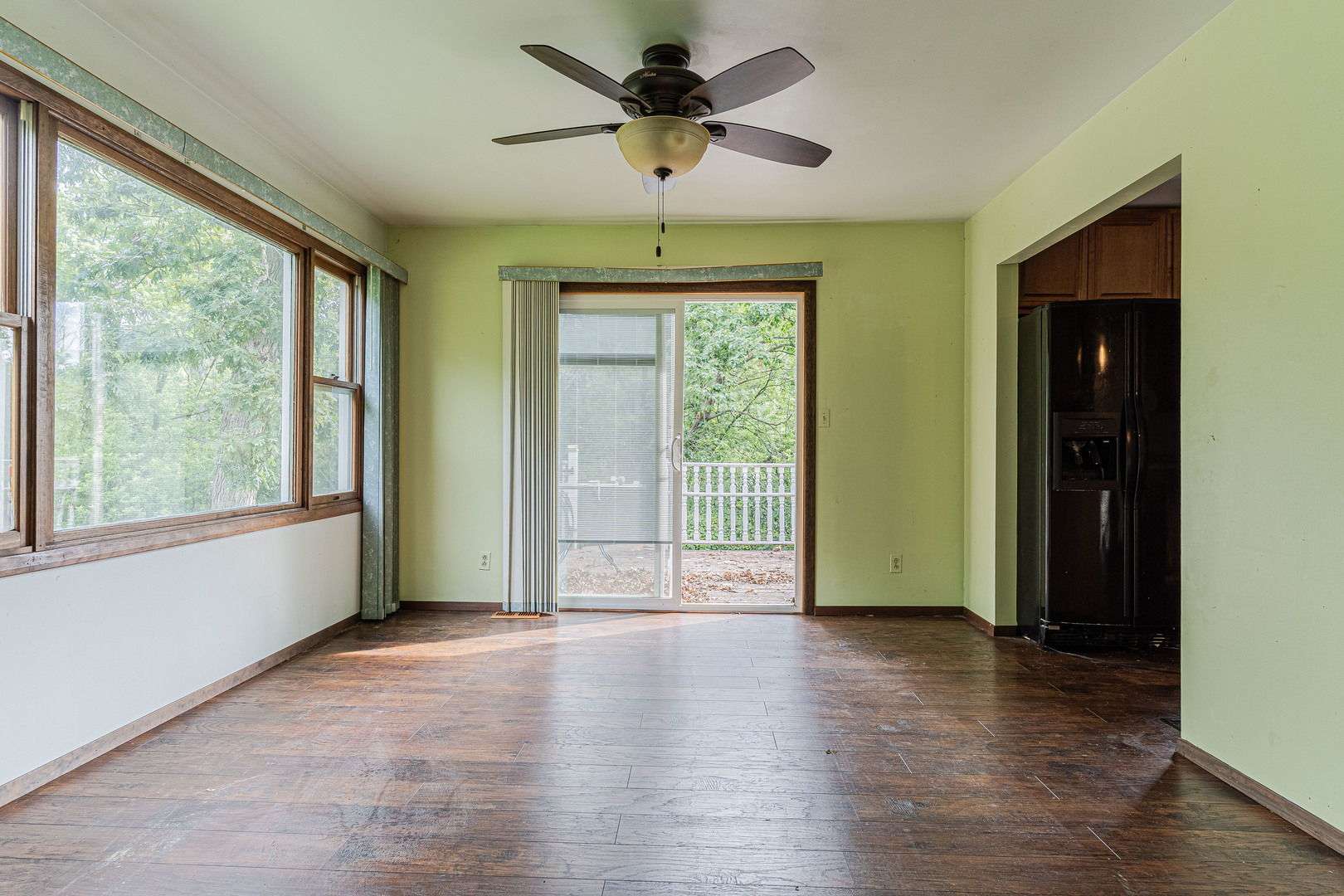 7806 Wooded Shore Drive, Wonder Lake, IL 60097