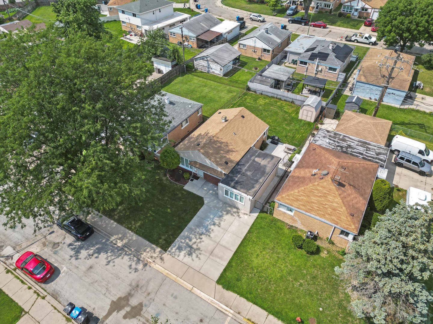 4706 W 82nd Place, Chicago, IL 60652