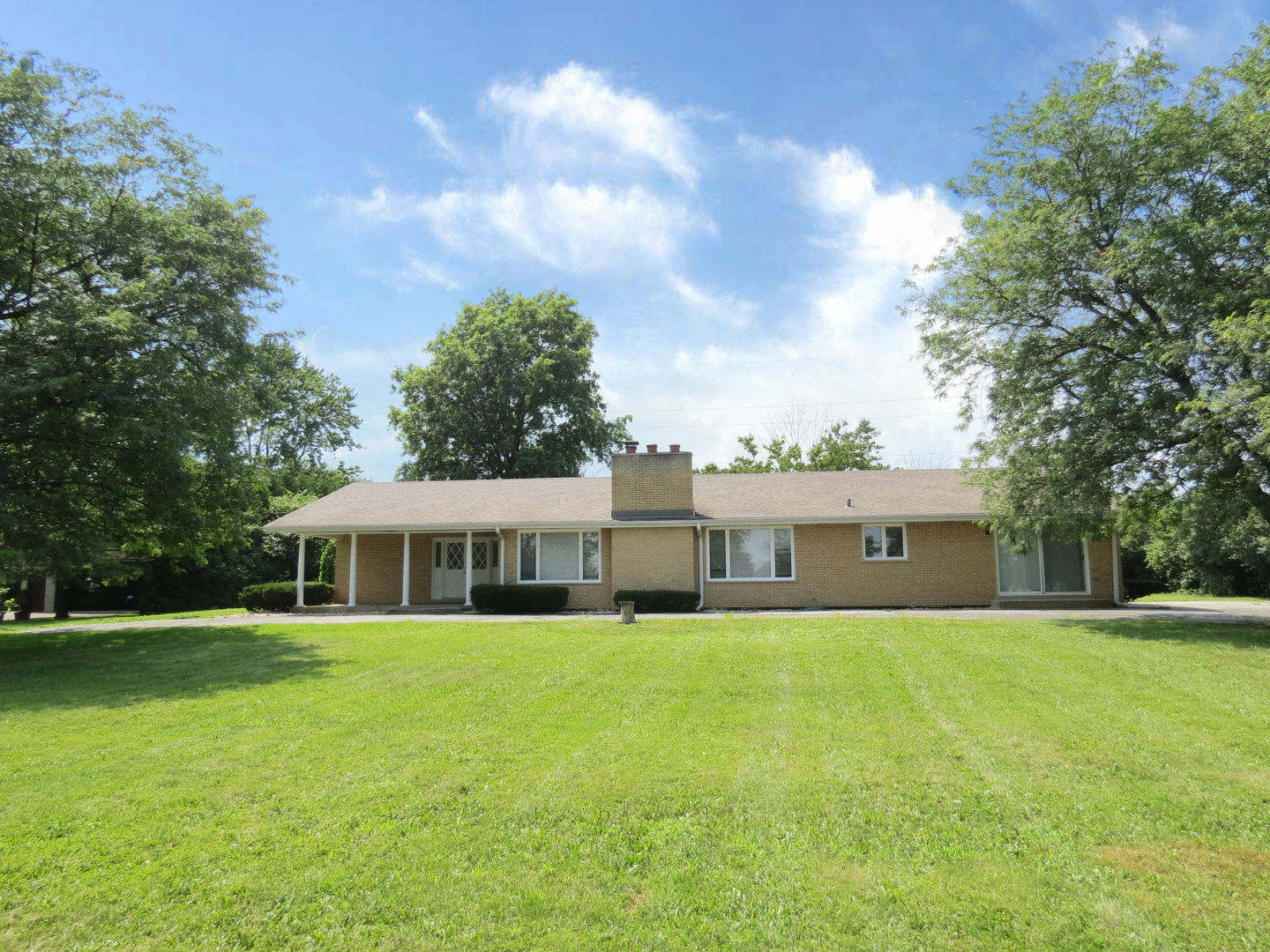 12970 Mccarthy Road, Lemont, IL 60439