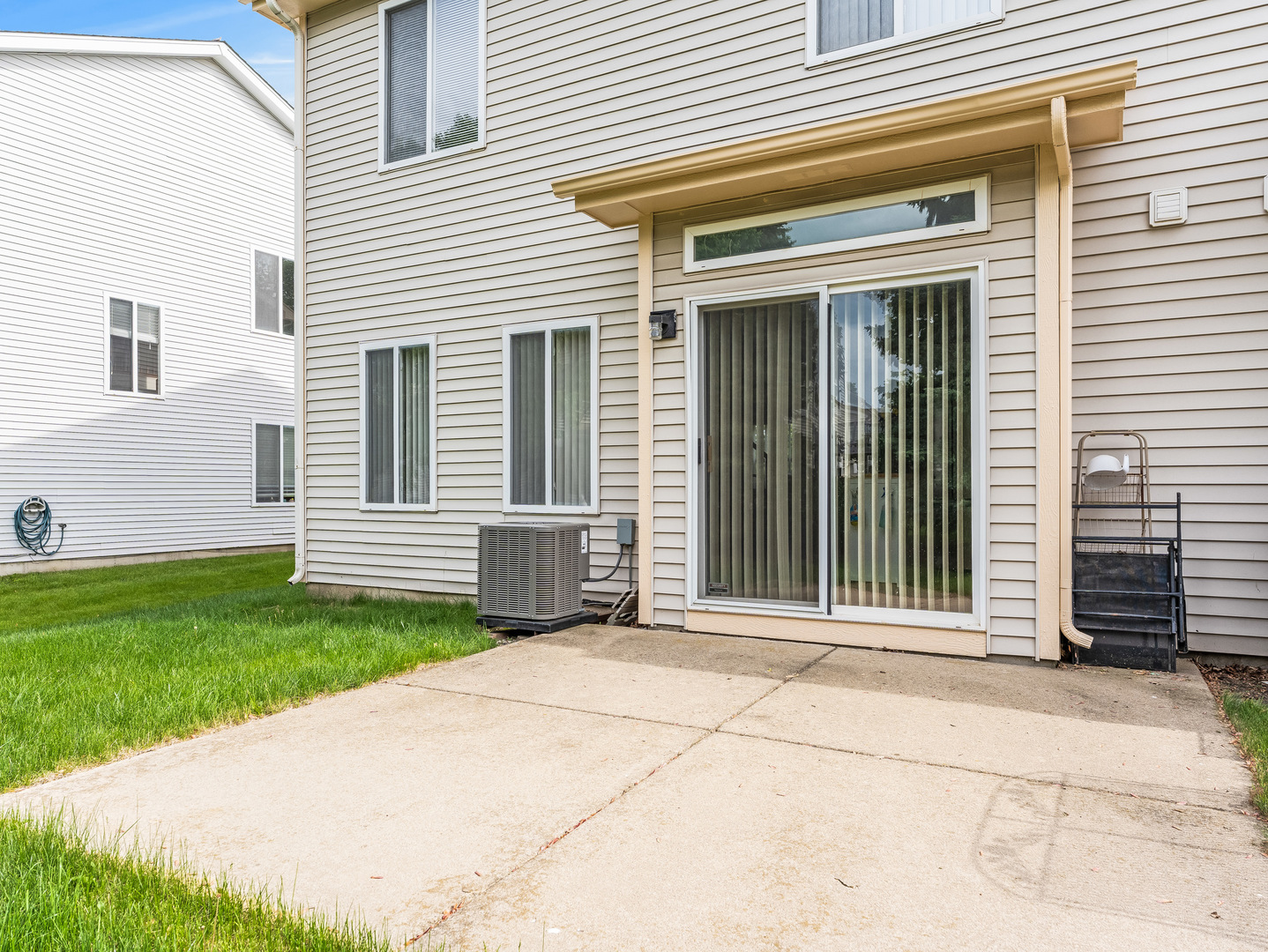2809 Alameda Court, Naperville, IL 60564