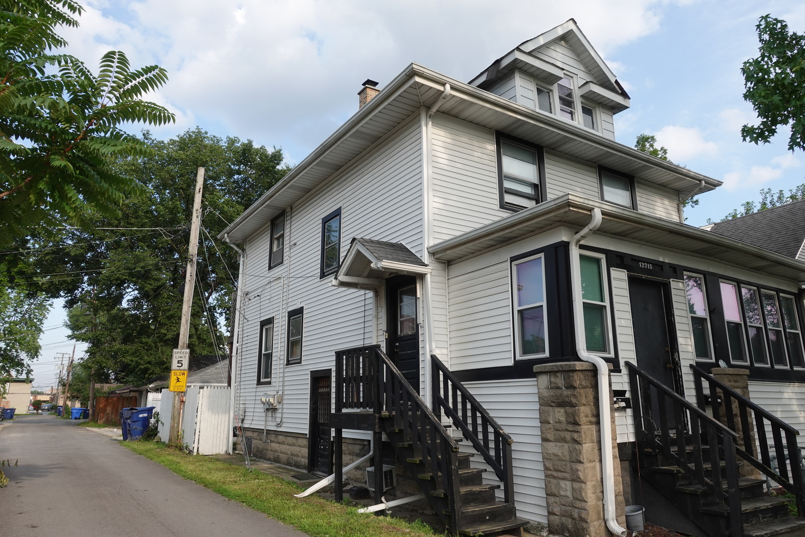 12715 S GREENWOOD Street, Blue Island, IL 60406