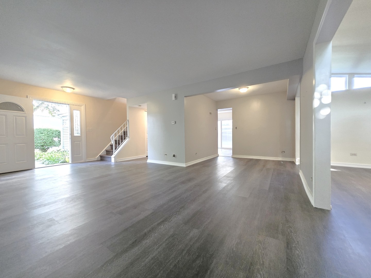 4946 Somerton Drive, Hoffman Estates, IL 60010