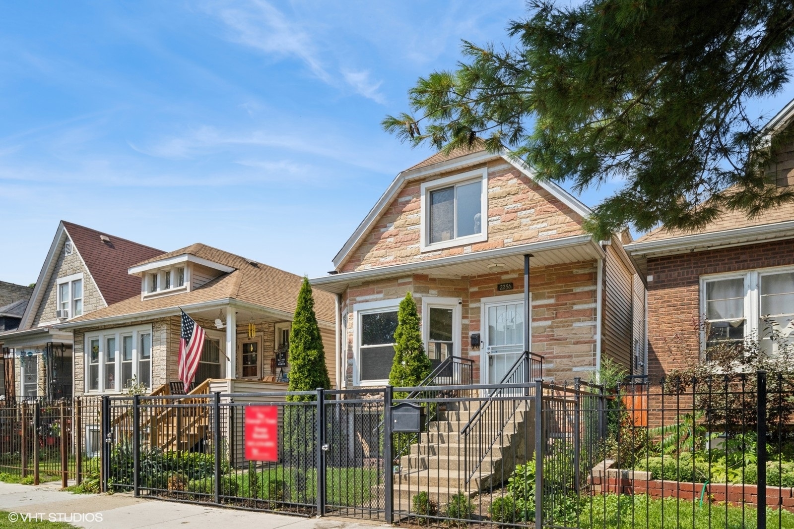 2256 N Lavergne Avenue, Chicago, IL 60639